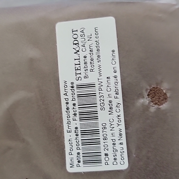 Stella and dot mini pouch- embroidered arrow - Picture 2 of 2